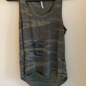 Z supply tank top